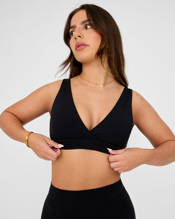 Sujetador deportivo Legacy Ultimate con cuello en V
