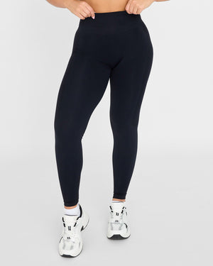 Essentials Leggings